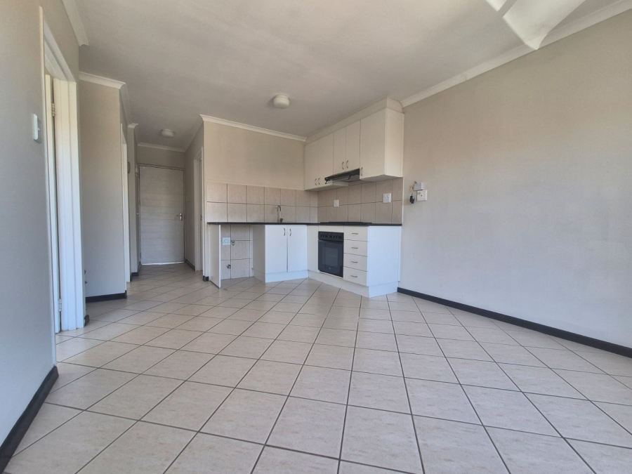 To Let 2 Bedroom Property for Rent in Buh Rein Estate Western Cape